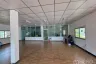 Warehouse / Factory for rent in Tha Chin, Samut Sakhon