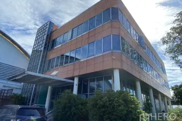 Warehouse / Factory for sale in Phraek Sa, Samut Prakan