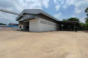 Warehouse / Factory for rent in Wang Takhian, Chachoengsao