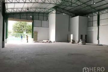 Warehouse / Factory for rent in Khlong Si, Pathum Thani