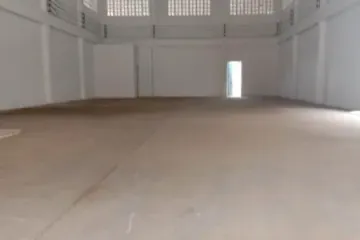 Warehouse / Factory for rent in Khlong Phra Udom, Pathum Thani