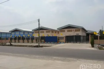 Warehouse / Factory for rent in Khlong Phra Udom, Pathum Thani
