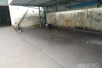 Warehouse / Factory for rent in Saphan Sung, Bangkok near Airport Rail Link Ban Thap Chang