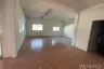 Warehouse / Factory for rent in Khlong Khwai, Pathum Thani