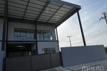 Warehouse / Factory for rent in Ban Khlong Suan, Samut Prakan
