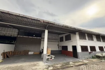 Warehouse / Factory for rent in Thai Ban Mai, Samut Prakan