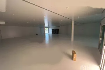 Warehouse / Factory for rent in Khlong Nueng, Pathum Thani