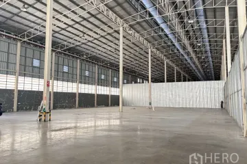Warehouse / Factory for rent in Wong Sawang, Bangkok