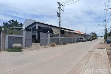 Warehouse / Factory for sale in Bang Krachao, Samut Sakhon