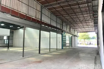 Warehouse / Factory for rent in Prachathipat, Pathum Thani