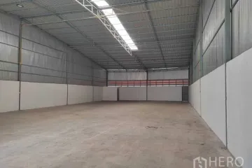 Warehouse / Factory for rent in Bang Luang, Pathum Thani