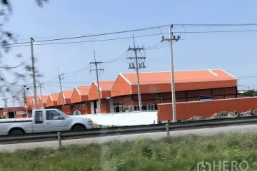 Warehouse / Factory for rent in Khlong Phra Udom, Pathum Thani