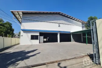 Warehouse / Factory for rent in Suan Luang, Bangkok near MRT Si Nut