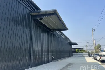 Warehouse / Factory for rent in Khlong Sam Prawet, Bangkok
