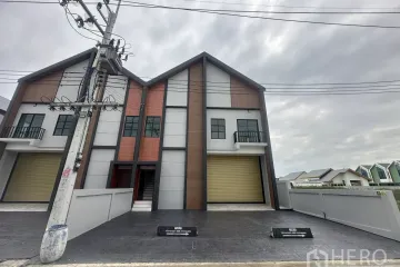 2 Bedroom Warehouse / Factory for sale in Khlong Si, Pathum Thani
