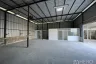 Warehouse / Factory for rent in Lam Pla Thio, Bangkok