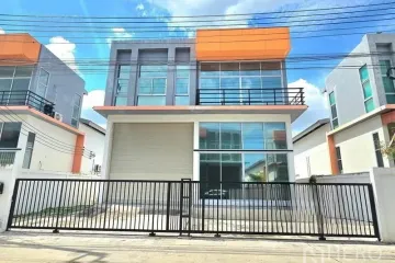 1 Bedroom Warehouse / Factory for rent in Tha Kham, Bangkok