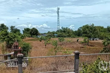 Land for sale in Khlong Niyom Yattra, Samut Prakan