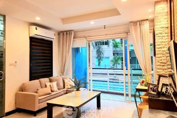 2 Bedroom Condo for rent in The Avenue Sukhumvit 61, Khlong Tan Nuea, Bangkok near BTS Ekkamai