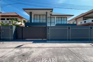 6 Bedroom House for sale in Nong Prue, Chonburi