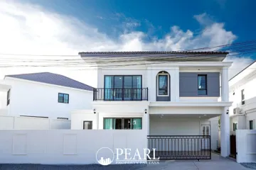 4 Bedroom House for sale in Na Jomtien, Chonburi