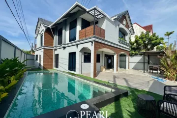 5 Bedroom House for sale in Country Club Villa, Nong Prue, Chonburi