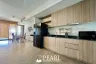 2 Bedroom Condo for sale in Zire Wongamat, Na Kluea, Chonburi