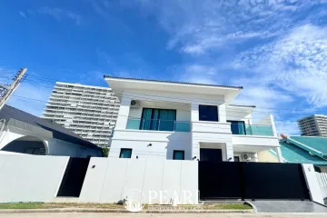 5 Bedroom House for sale in Huai Yai, Chonburi