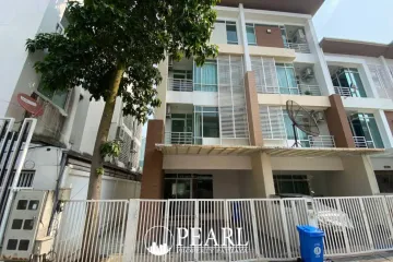 4 Bedroom Townhouse for sale in Nong Prue, Chonburi