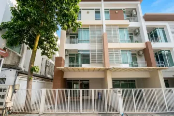 4 Bedroom Townhouse for sale in Nong Prue, Chonburi