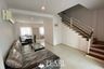 4 Bedroom Townhouse for sale in Nong Prue, Chonburi