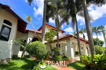 5 Bedroom House for sale in Nong Prue, Chonburi