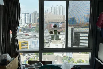 1 Bedroom Condo for sale in The Trust Residence Ratchada-Rama 3, Chong Nonsi, Bangkok