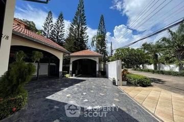 5 Bedroom Villa for rent in Paradise villa 1, Nong Prue, Chonburi