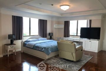 3 Bedroom Condo for rent in Phra Khanong Nuea, Bangkok near BTS Ekkamai