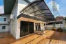 6 Bedroom House for rent in Sam Sen Nok, Bangkok near MRT Sutthisan