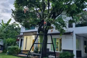 3 Bedroom House for rent in Khlong Chan, Bangkok