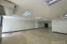 Office for rent in Khlong Toei Nuea, Bangkok near BTS Nana