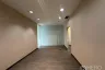 Office for rent in Suriyawong, Bangkok near BTS Sala Daeng