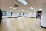 Office for rent in Khlong Tan Nuea, Bangkok