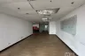 Office for rent in Khlong Tan Nuea, Bangkok near BTS Ekkamai