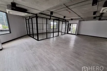 Office for rent in Khlong Tan Nuea, Bangkok near BTS Thong Lo