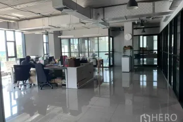 Office for rent in Sam Sen Nai, Bangkok near BTS Ari