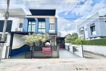 4 Bedroom Townhouse for sale in Lat Sawai, Pathum Thani