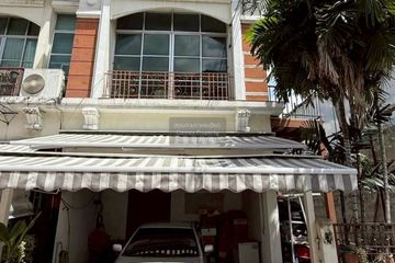 6 Bedroom Townhouse for sale in Chan Kasem, Bangkok near MRT Lat Phrao
