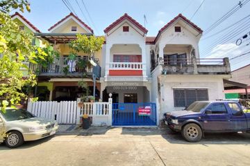 3 Bedroom Townhouse for sale in Lert Ubon Watcharapol, Tha Raeng, Bangkok