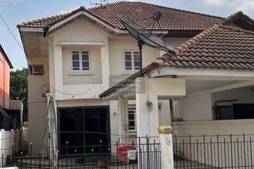 3 Bedroom Townhouse for sale in Khlong Si, Pathum Thani