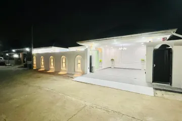 3 Bedroom House for sale in Nong Prue, Chonburi