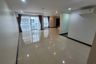 3 Bedroom Condo for rent in Khlong Tan Nuea, Bangkok near BTS Thong Lo
