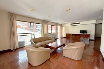 2 Bedroom Condo for rent in Khlong Tan Nuea, Bangkok